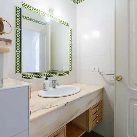 Homeforguest Bungalow Vista Golf Con Terraza Y Piscina Ferienhaus