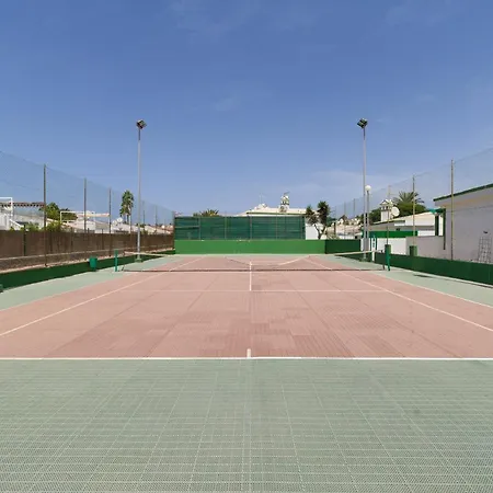 Homeforguest Bungalow Vista Golf Con Terraza Y Piscina