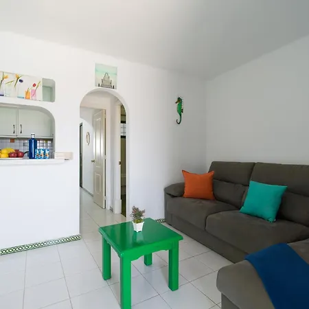 Bungalow Vista Golf Con Terraza Y Piscina *